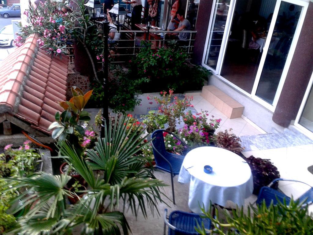 Hotel Hoti Ulcinj Eksteriør bilde